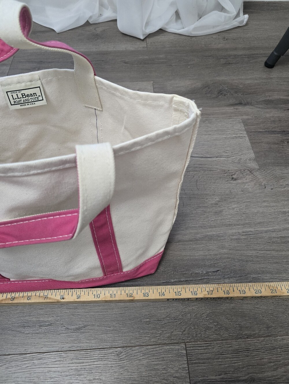 L.L.Bean Boat and Tote bag in a medium size pink trim Fisherman Nautical Boat - Picture 7 of 10